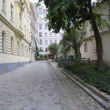 Ferienwohnungen Spittelberg Schrankgasse เวียนนา ห้อง รูปภาพ