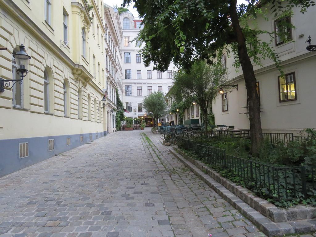 Ferienwohnungen Spittelberg Schrankgasse เวียนนา ห้อง รูปภาพ